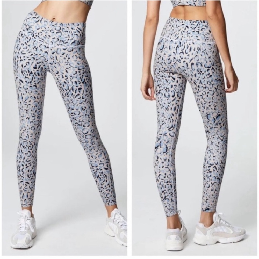 Varley Century 7/8 leggings in blue and cream cheetah print Size M